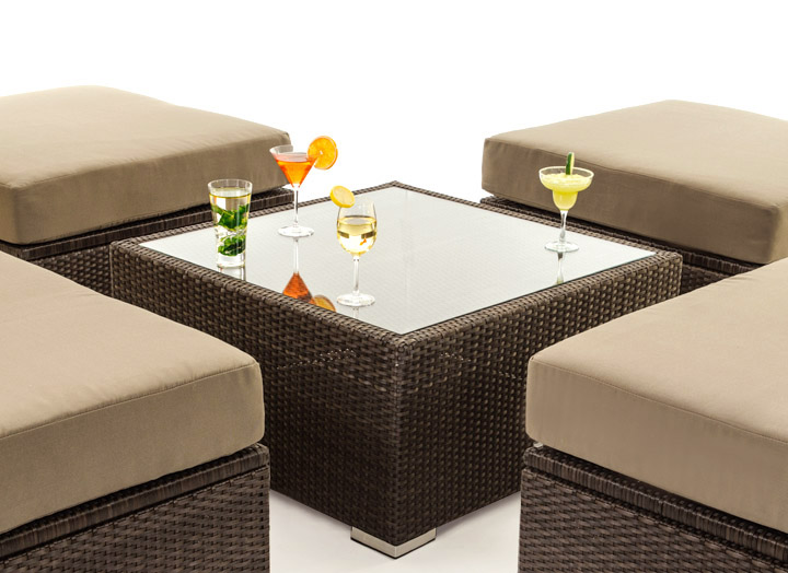 Quatro modern outdoor furniture seating set including table and 4 seats