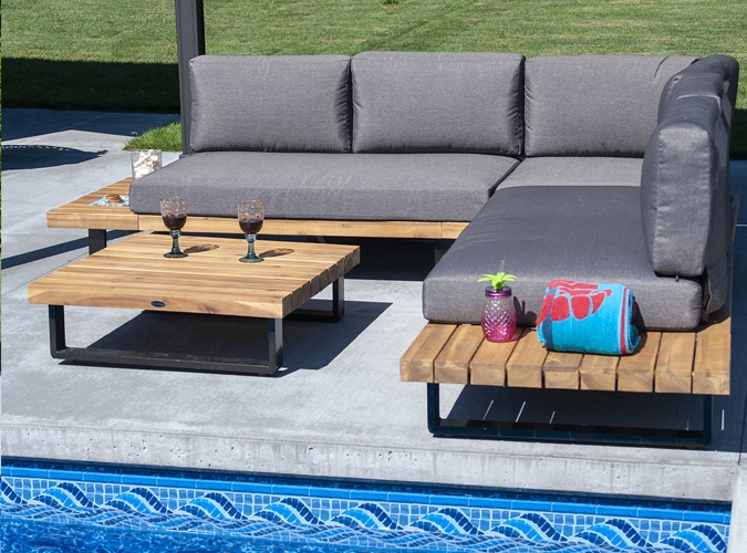 Ensemble Hudson causeuse sectionnel patio 5 places en 3 morceaux